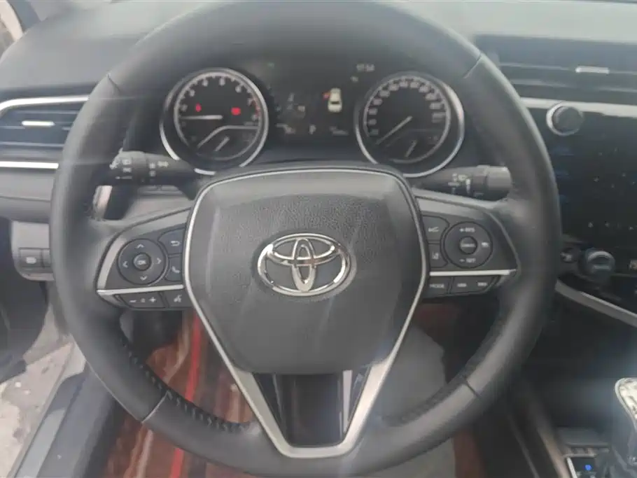 Toyota Camry 2019 Facelift 2.0G Luxury Edition фото 15