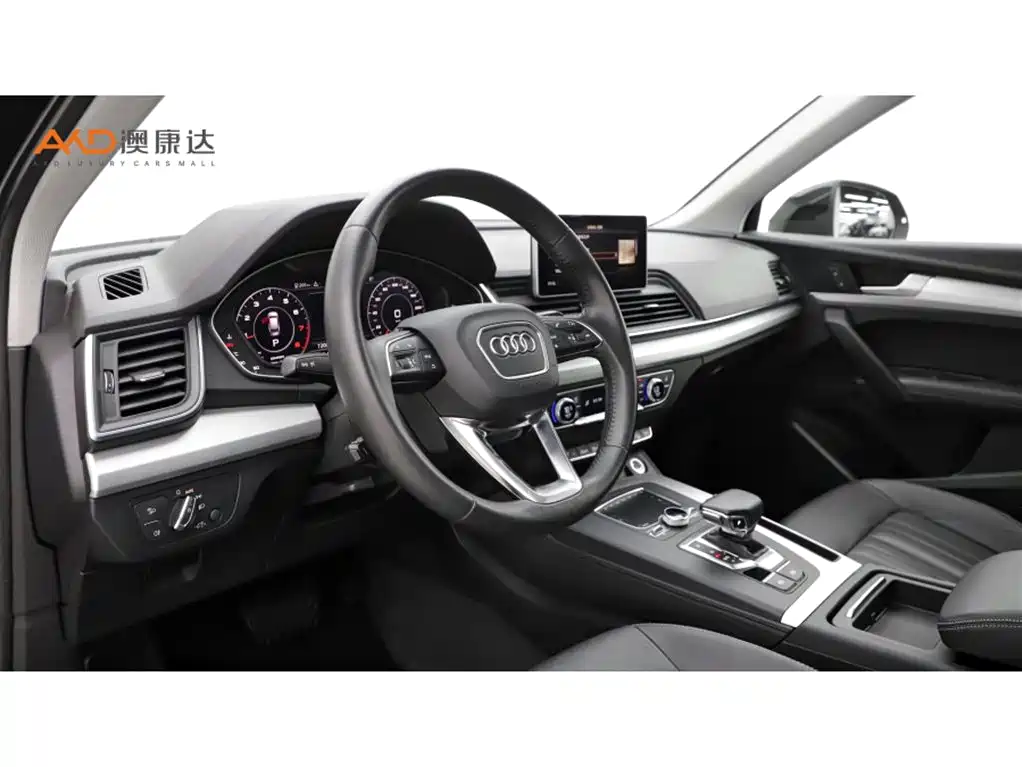 Audi Q5L 2020 Facelift 40 TFSI Honor Fashion фото 6