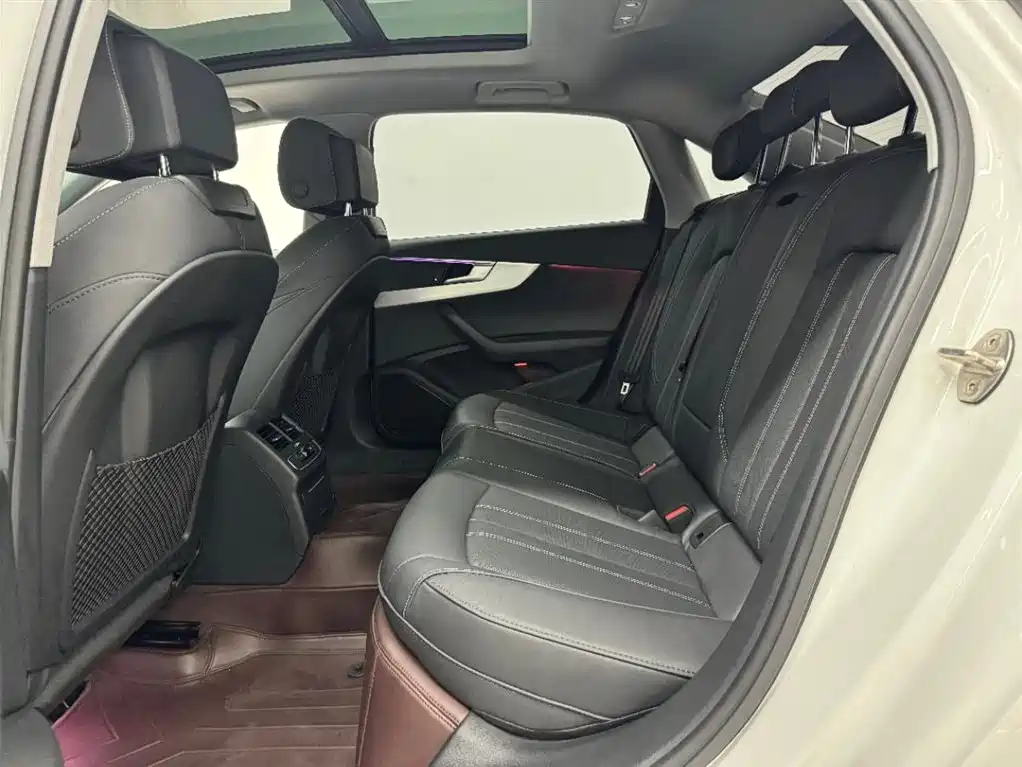 Audi A4L 2020 40 TFSI Fashion Elegance фото 6