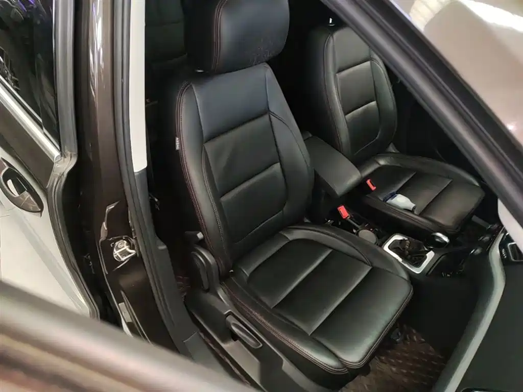 Volkswagen Sharan 2016 380TSI Comfort 7-seater фото 25