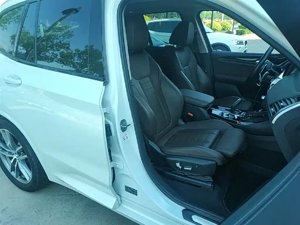 BMW X3 2018 xDrive28i M Sport Package China VI фото 25