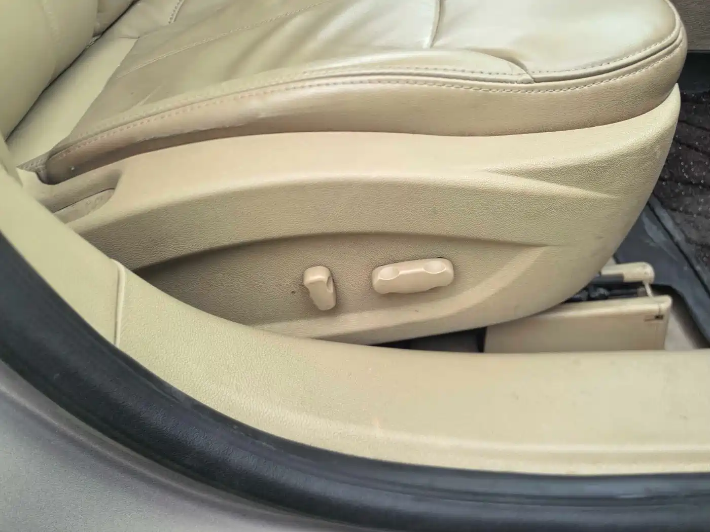 Buick LaCrosse 2012 2.4L SIDI Elegance Edition фото 16