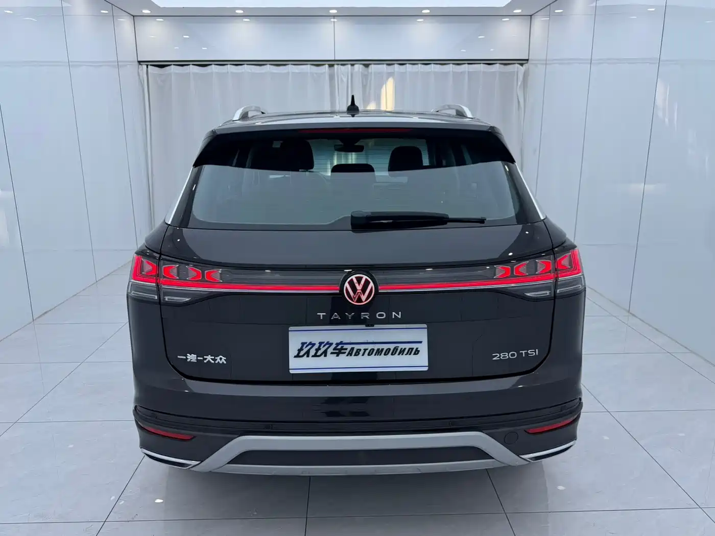 Volkswagen Tayron 2023 280TSI 2WD Luxury Plus Advanced Edition фото 5