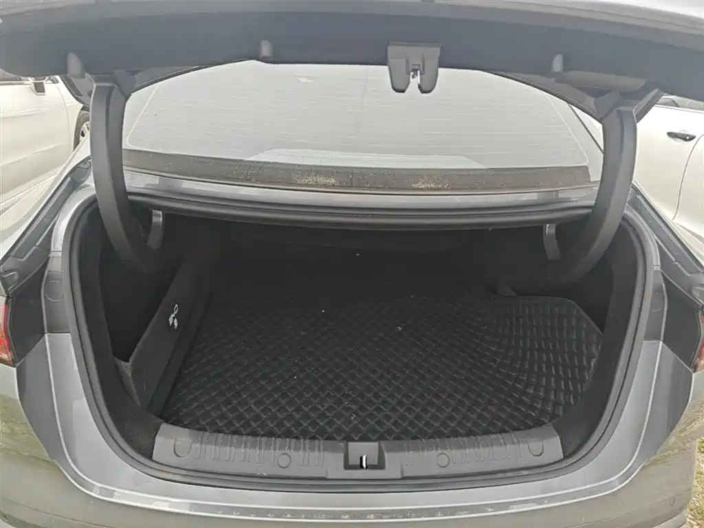 BYD Qin L 2025 DM-i Smart Drive Edition 80KM Leading фото 19