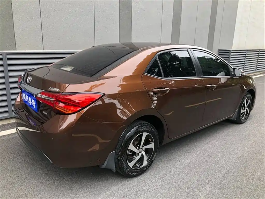 Toyota Levin 2017 Facelift 185T CVT Elite (China V) фото 13