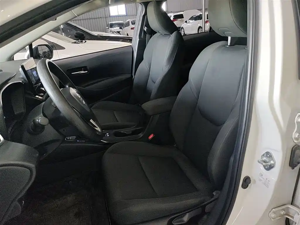 Toyota Levin 2023 TNGA 1.5L CVT Progressive фото 11