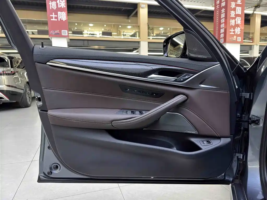 BMW 5 SERIES (IMPORTED)