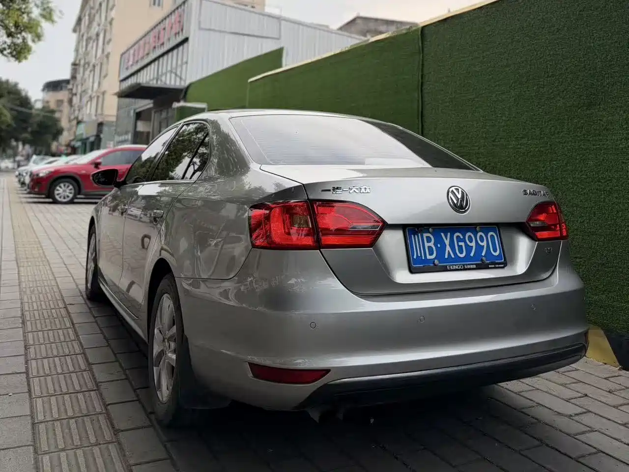 Volkswagen Sagitar 2012 1.4TSI Manual Luxury фото 11