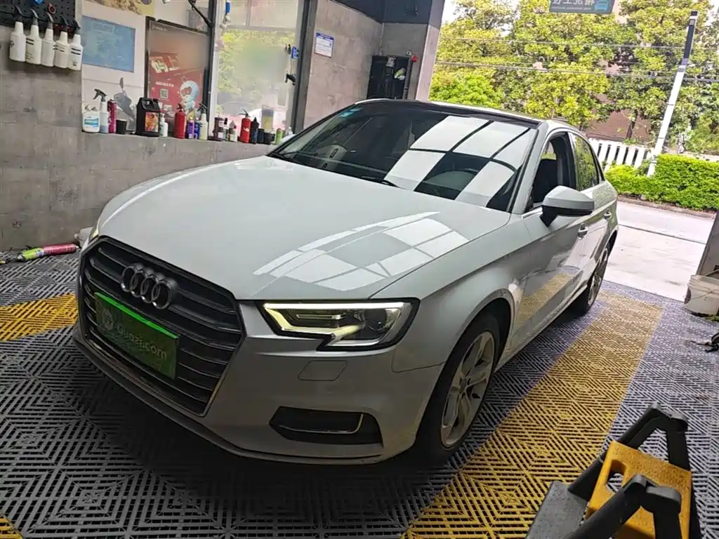 Audi A3 2020 Facelift Limousine 35 TFSI Progressive (China VI)