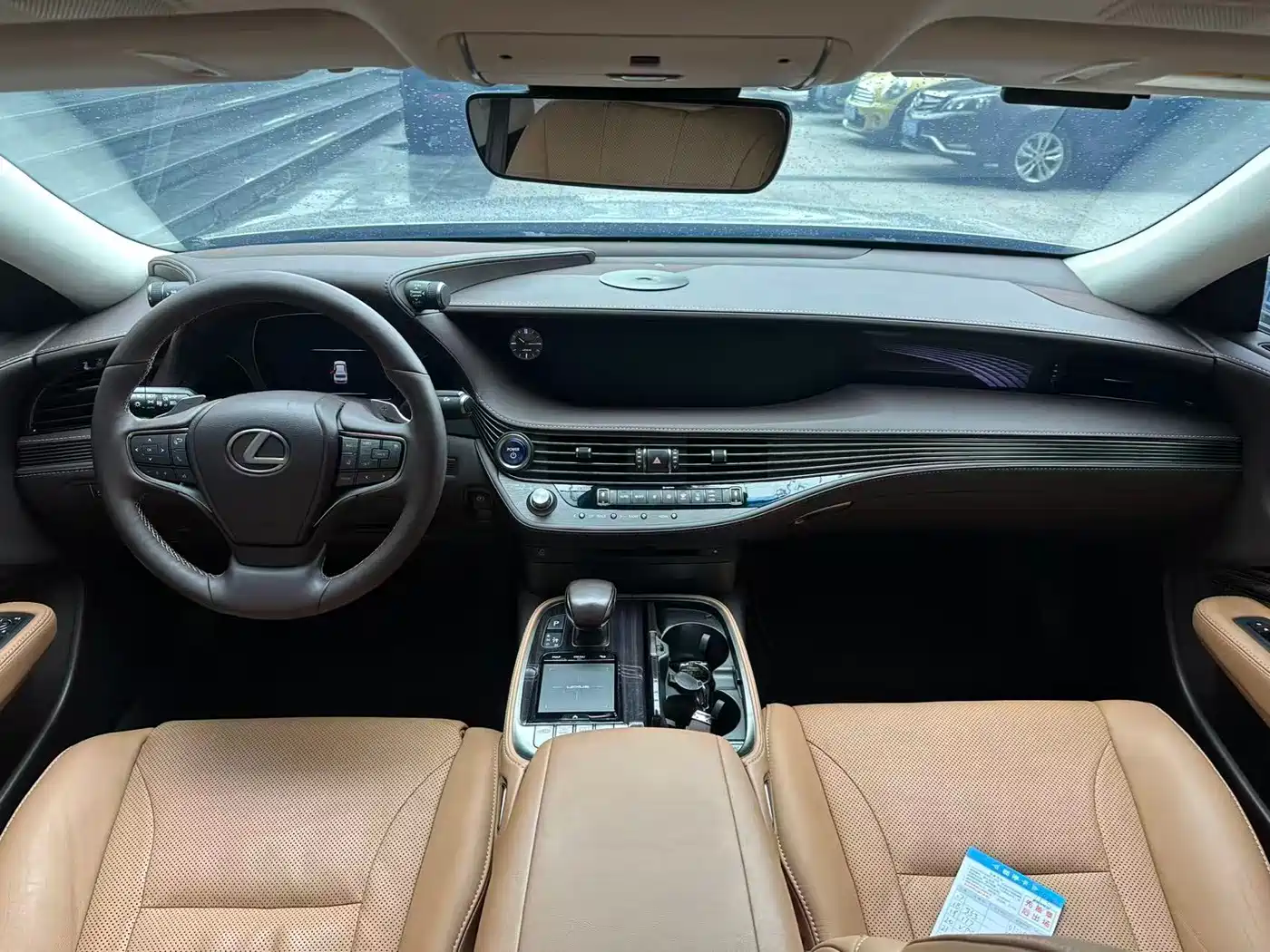 Lexus LS 2018 500h Excellence Edition China V фото 4