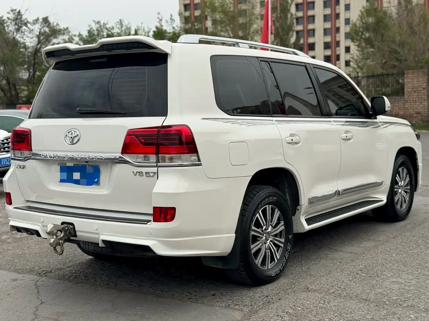 Toyota Land Cruiser 2010 Model 4.7L Automatic VX фото 9