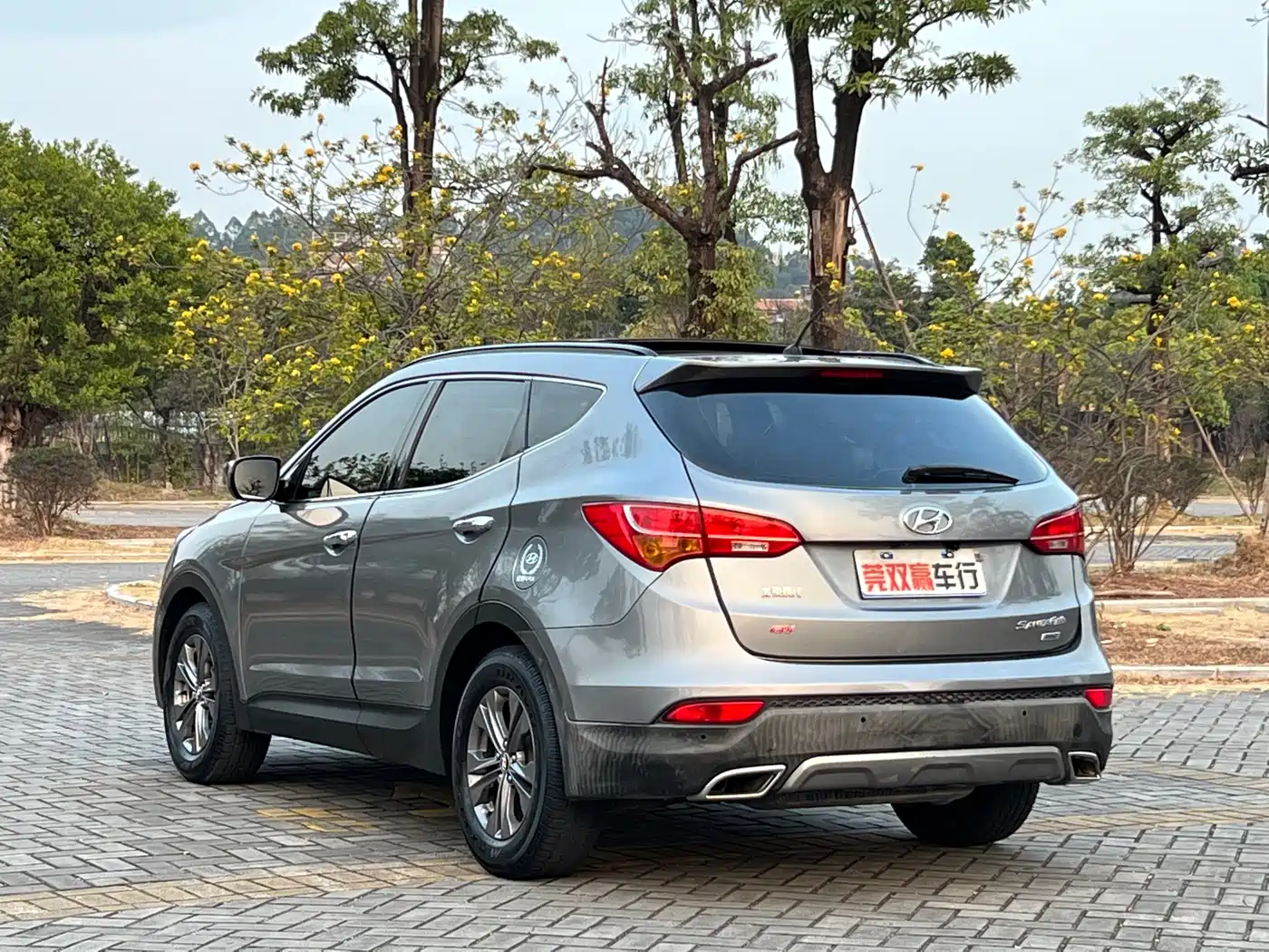 Hyundai Santa Fe 2013 2.4L Automatic AWD Premium фото 5