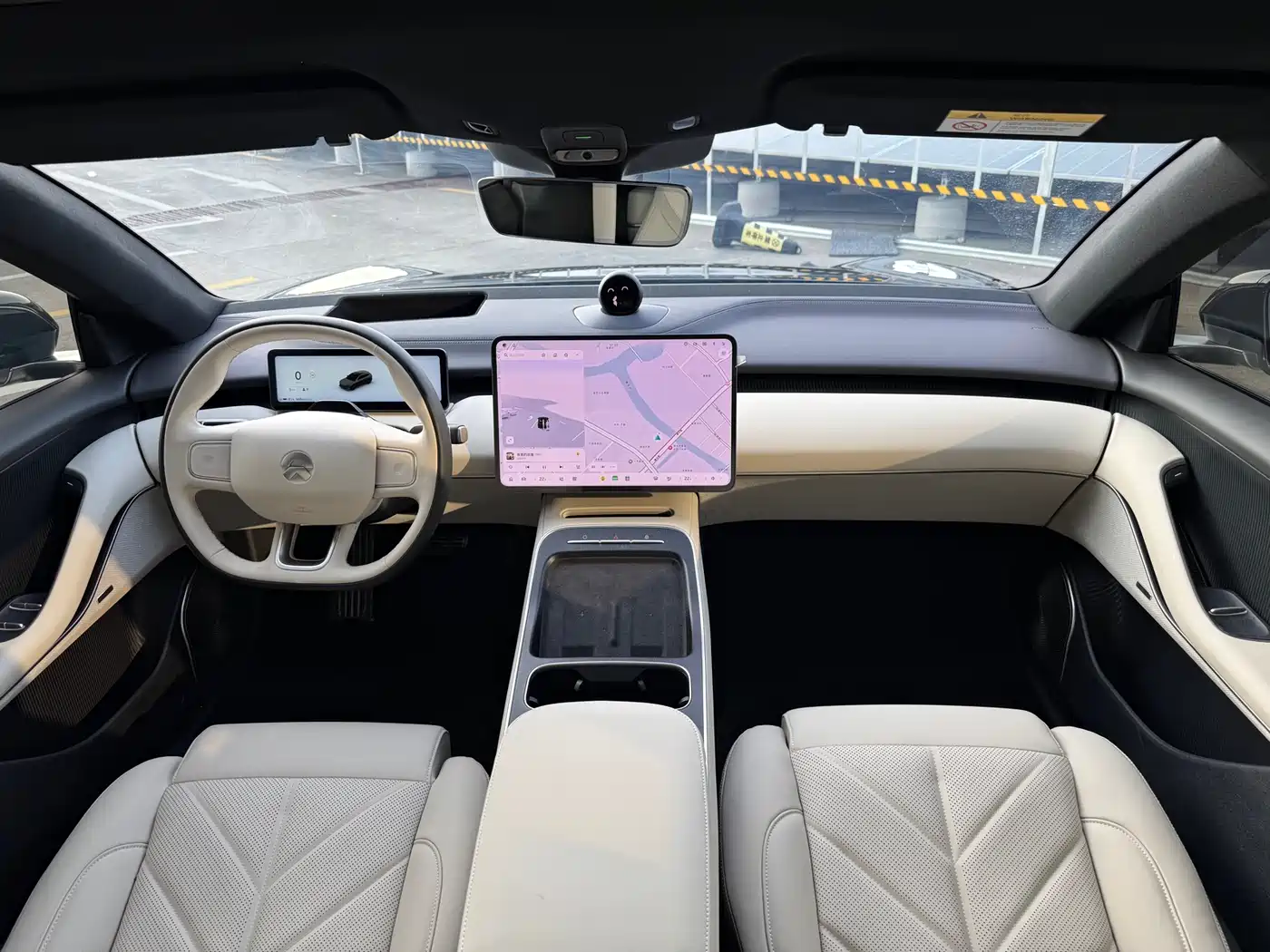 NIO ET5T 2025 75kWh Touring фото 11