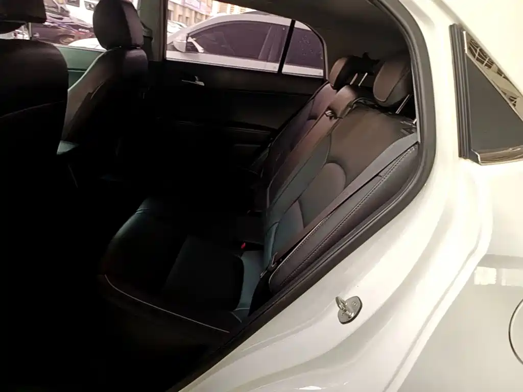 Hyundai Beijing Hyundai ix25 2015 1.6L Automatic 2WD Smart GLS фото 17