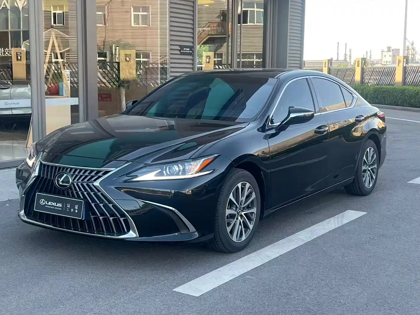 Lexus ES 2023 260 Excellence