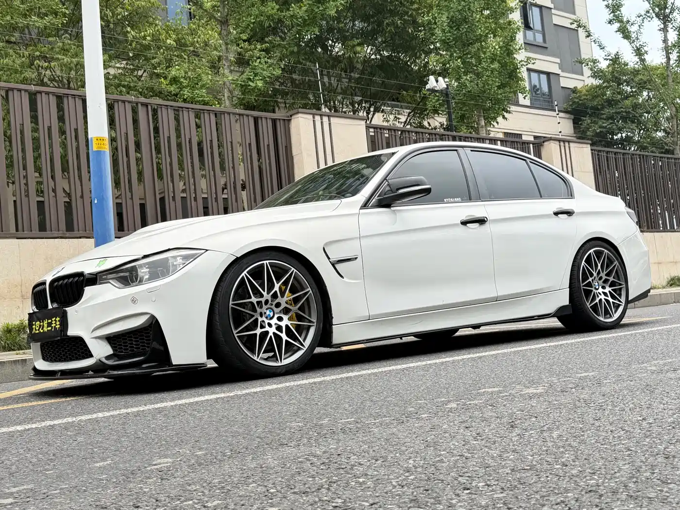 BMW 3 Series (Import) 2013 320i Sport Design Package фото 4