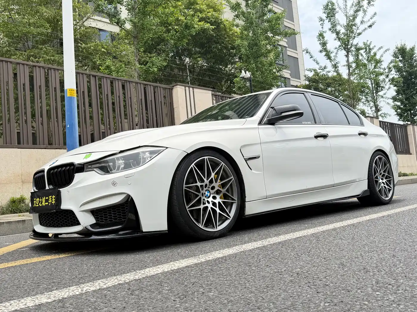 BMW 3 Series (Import) 2013 320i Sport Design Package фото 3