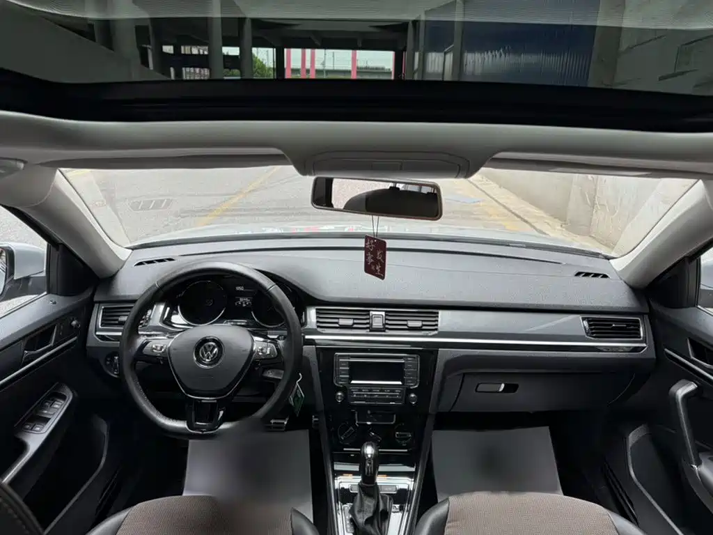 Volkswagen C-TREK 2019 2018 1.5L Automatic Comfort