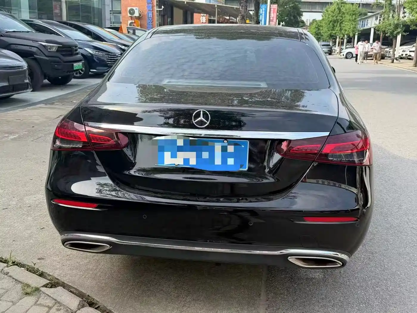 Mercedes-Benz E-Class 2022 E 260 L фото 8