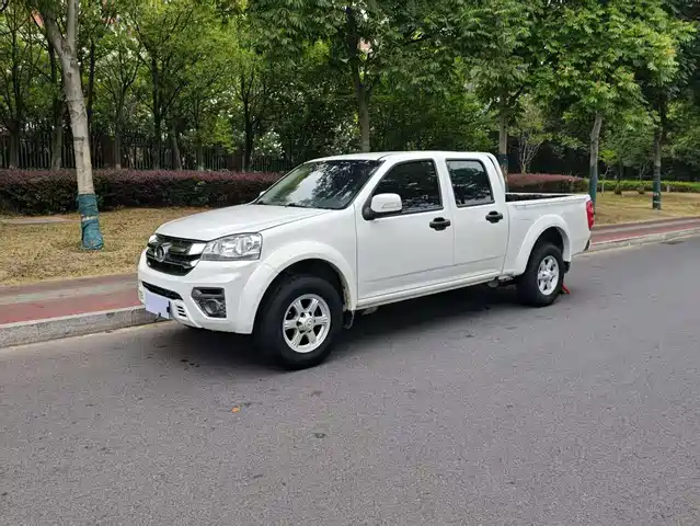 Great Wall Fengjun 5 2021 Model 2.4L Gasoline 4WD Progressive Large Double Cab China VI 4K22D4M