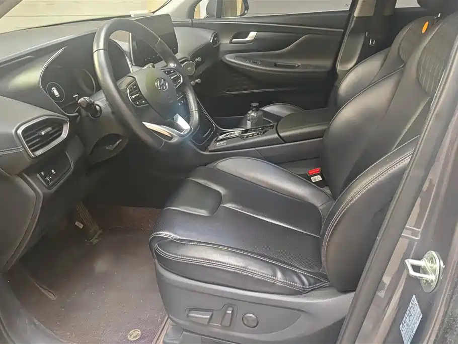 Hyundai Santa Fe 2019 Model 380 TGDi GLS Automatic 2WD Luxury Version China V фото 9