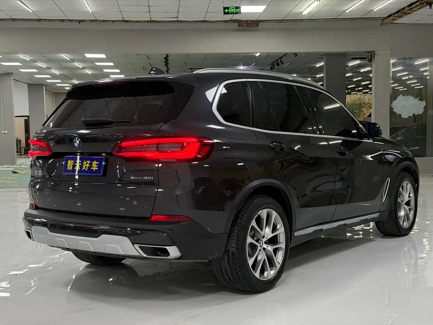 BMW X5 (Import) 2020 xDrive30i X Design Package фото 9