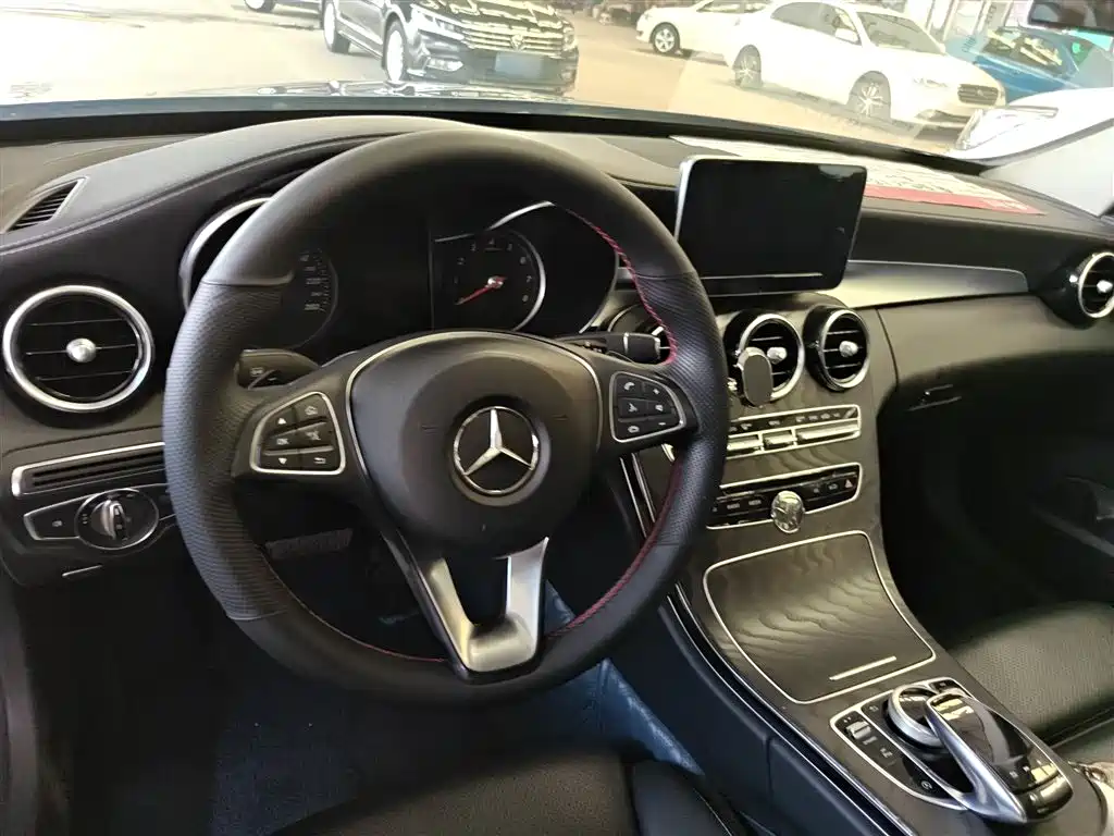 Mercedes-Benz C-Class 2017 Facelift C 180 L Fashion Sport Edition фото 2