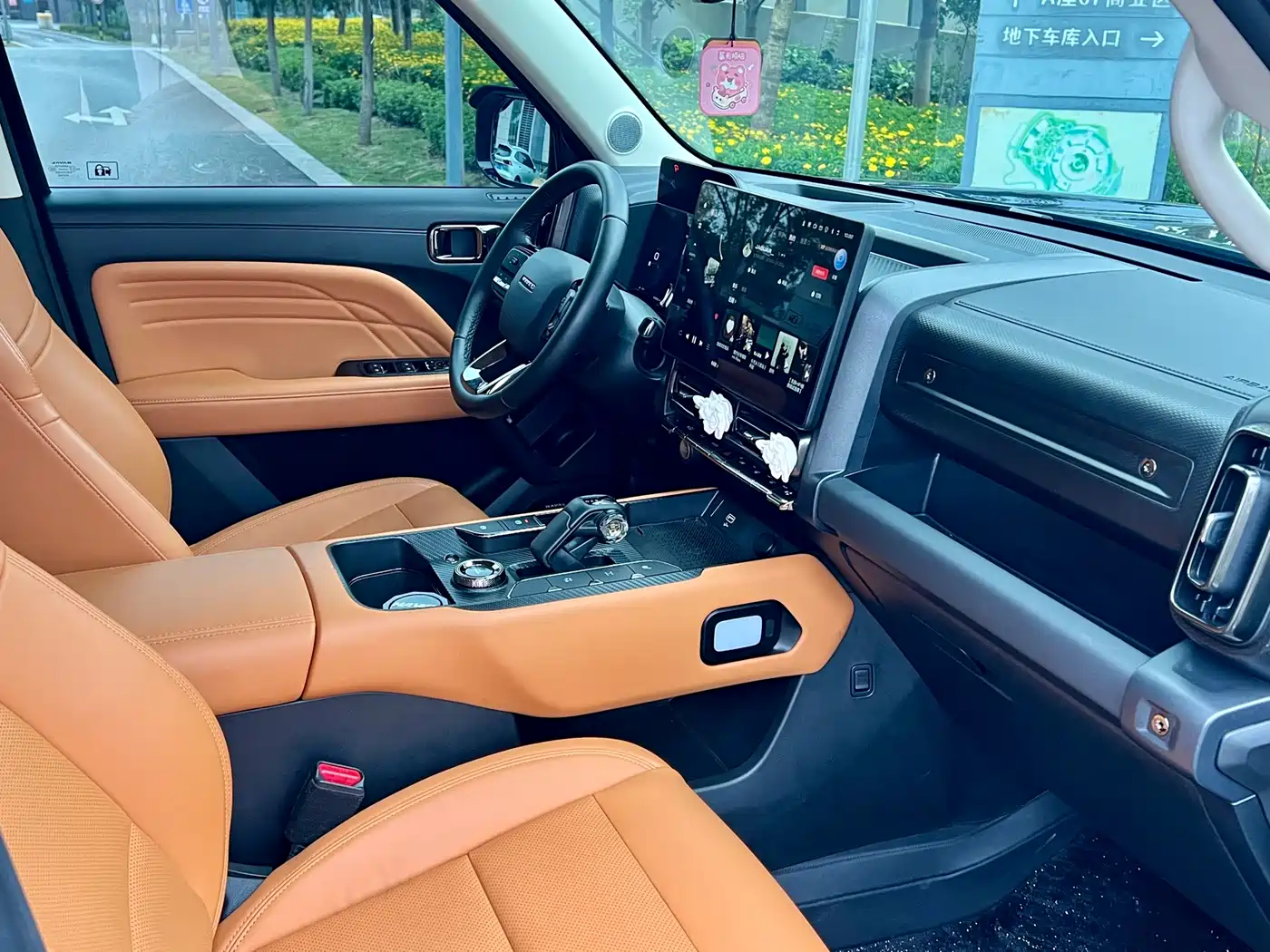 Haval Meng Long NEV 2023 Model Hi4 145 Explorer Edition фото 23