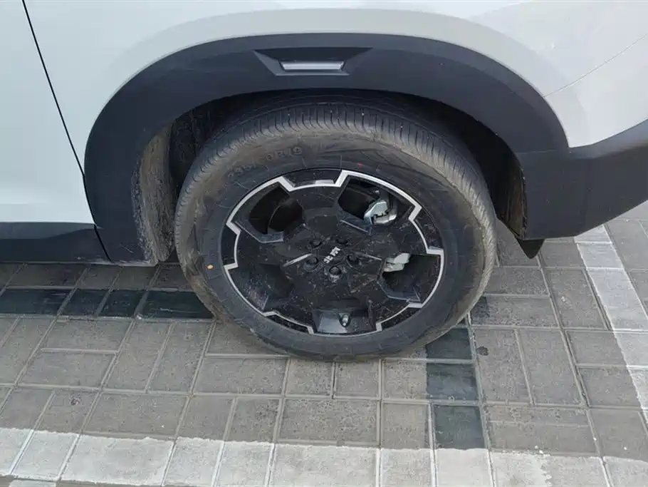 BAIC ORV Beijing Off-Road BJ30 2024 1.5T Magic Core Electric Drive Advanced Edition фото 6