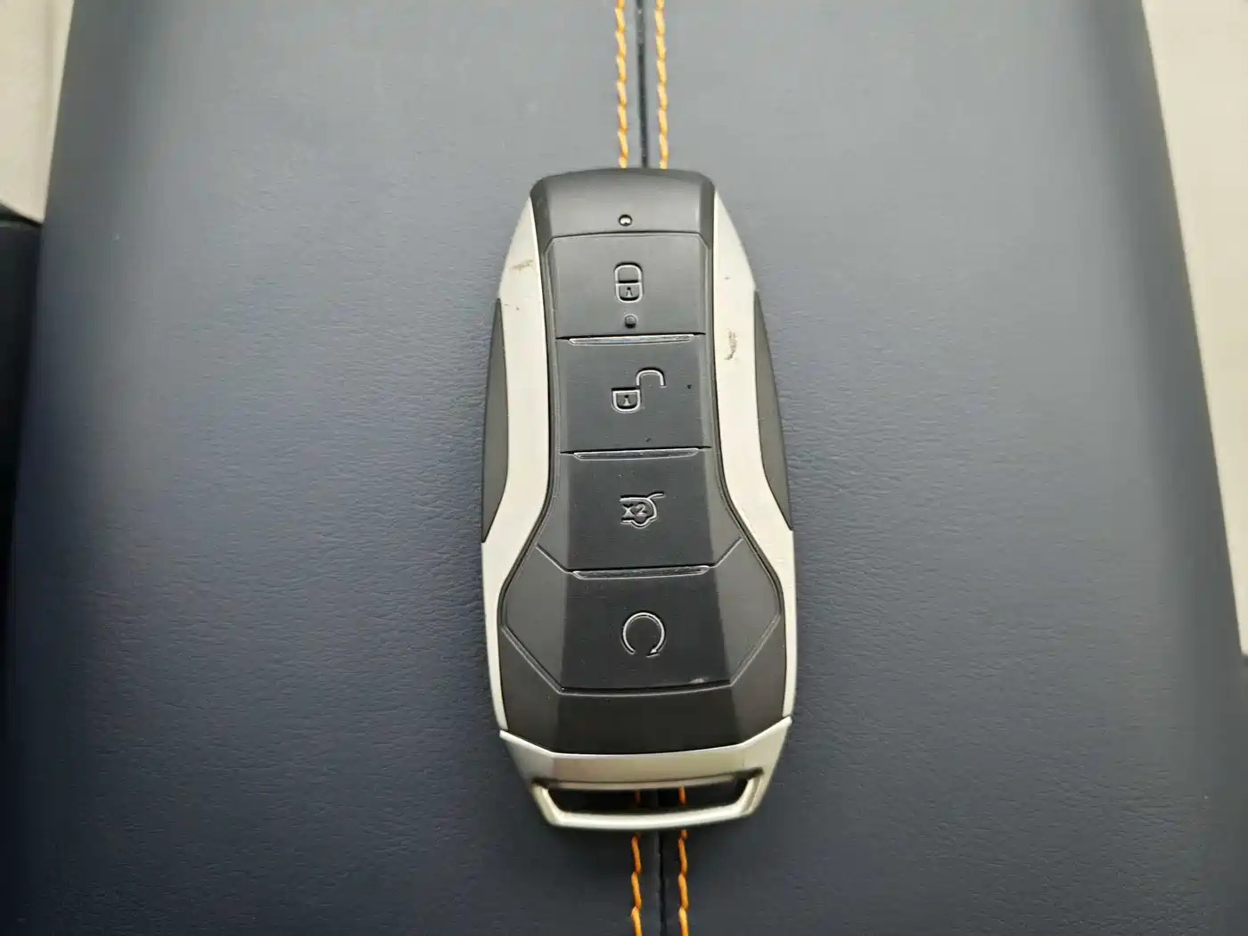 BYD Song PLUS PHEV 2021 DM-i 51KM Honor фото 17