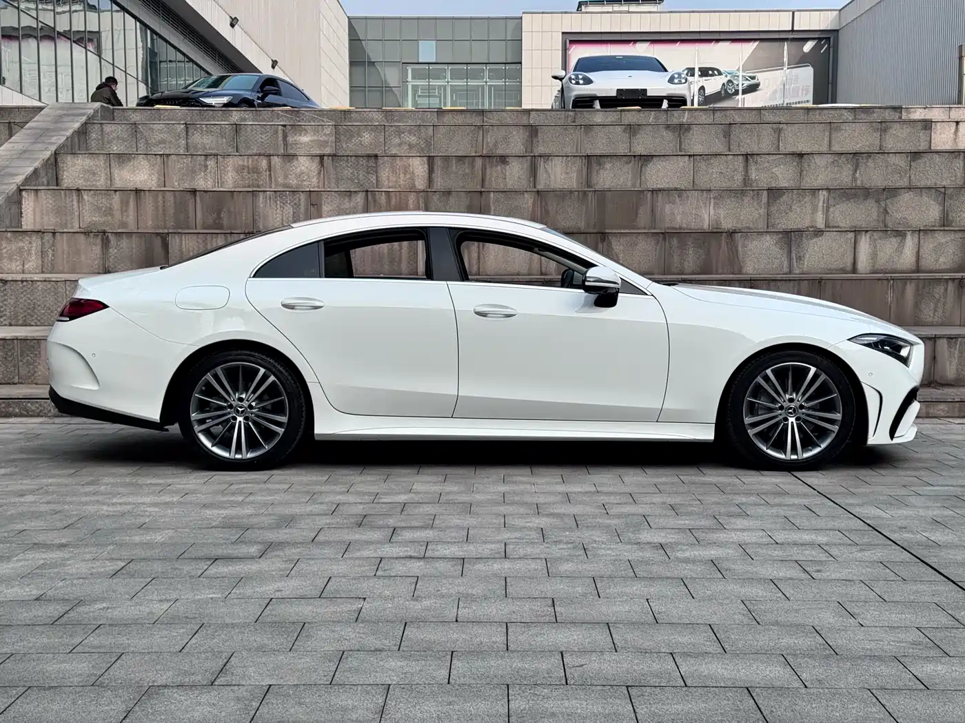 Mercedes-Benz CLS 2022 CLS 300 Dynamic фото 6
