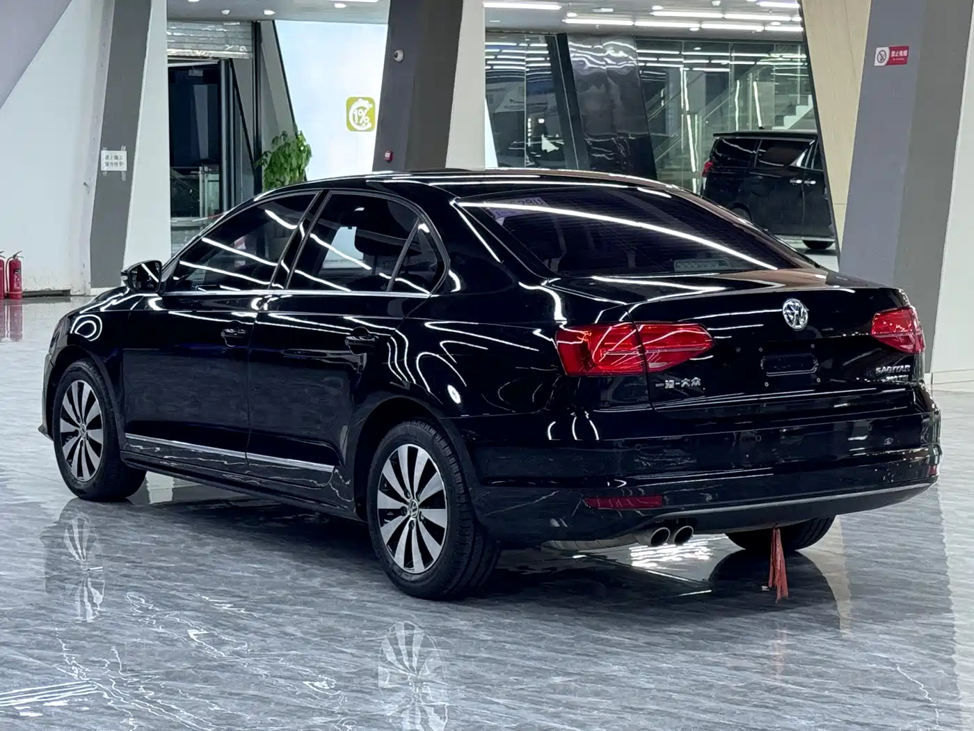 Volkswagen Sagitar 2018 280TSI DSG Comfort фото 4