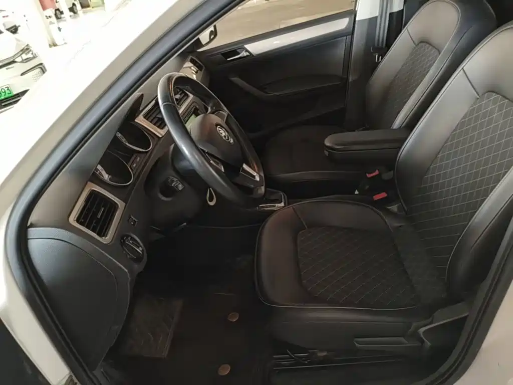 Škoda Skoda Rapid Spaceback 2019 2019 Facelift 1.5L Automatic Comfort Version China V