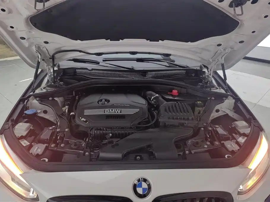 BMW 1 Series 2021 Facelift 120i M Sport Shadow Edition фото 10