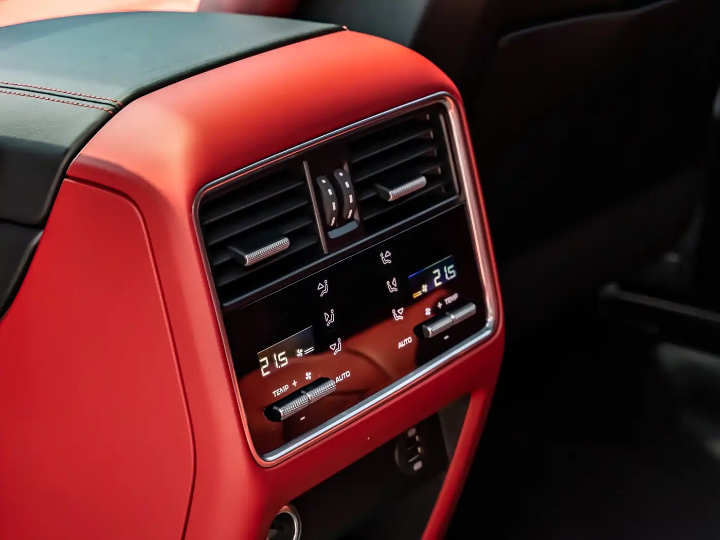 Porsche Cayenne 2018 Cayenne 3.0T фото 16