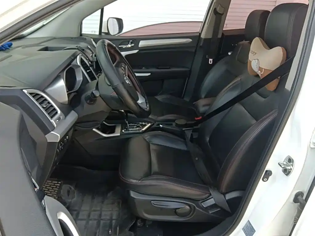 JAC Motors Refine S3 2016 2016 1.5L CVT Luxury Smart