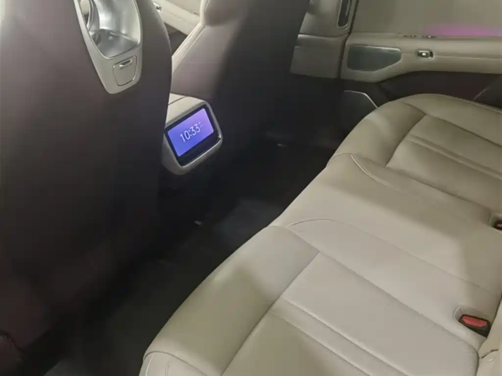 Xiaomi Auto Xiaomi YU7 2025 Ultra Long Range High Performance AWD Max Edition фото 8