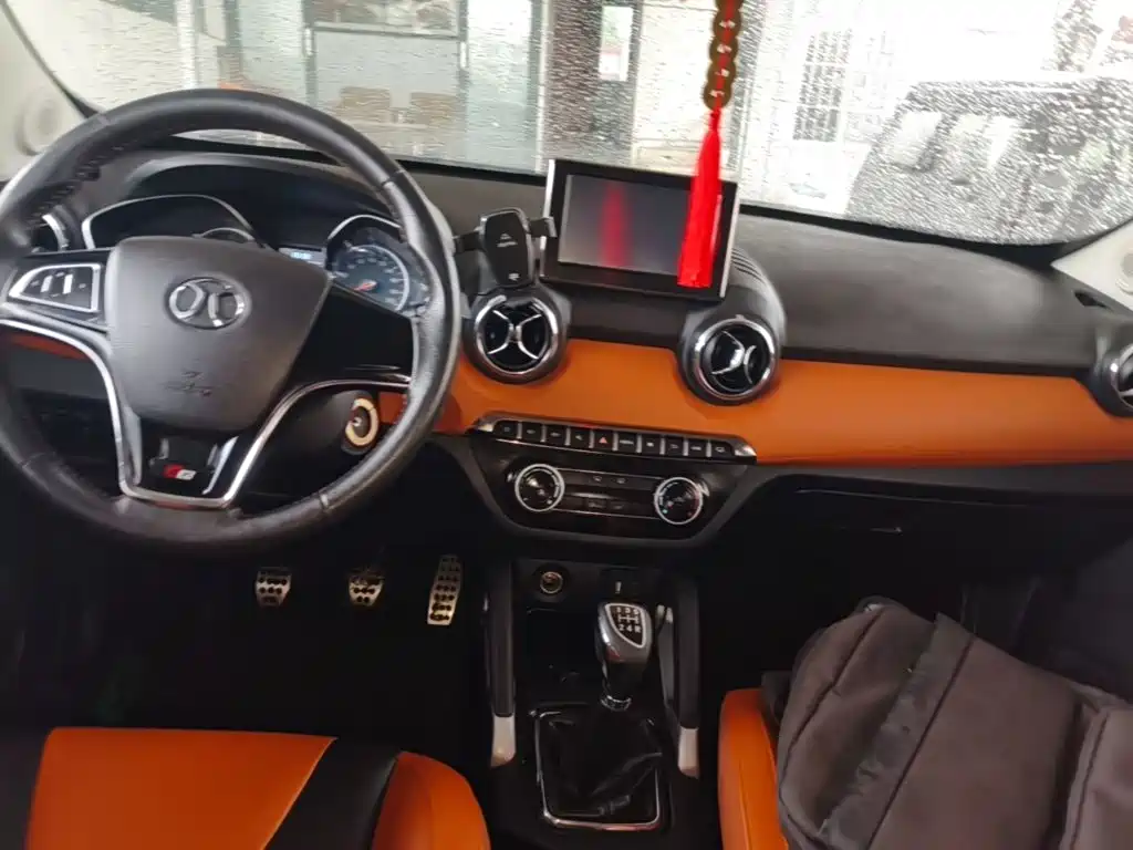 BAIC Senova X35 2017 2016 1.5L Manual Luxury Edition