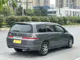 Photo 3 - Honda Odyssey