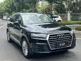 Photo 3 - Audi Q7