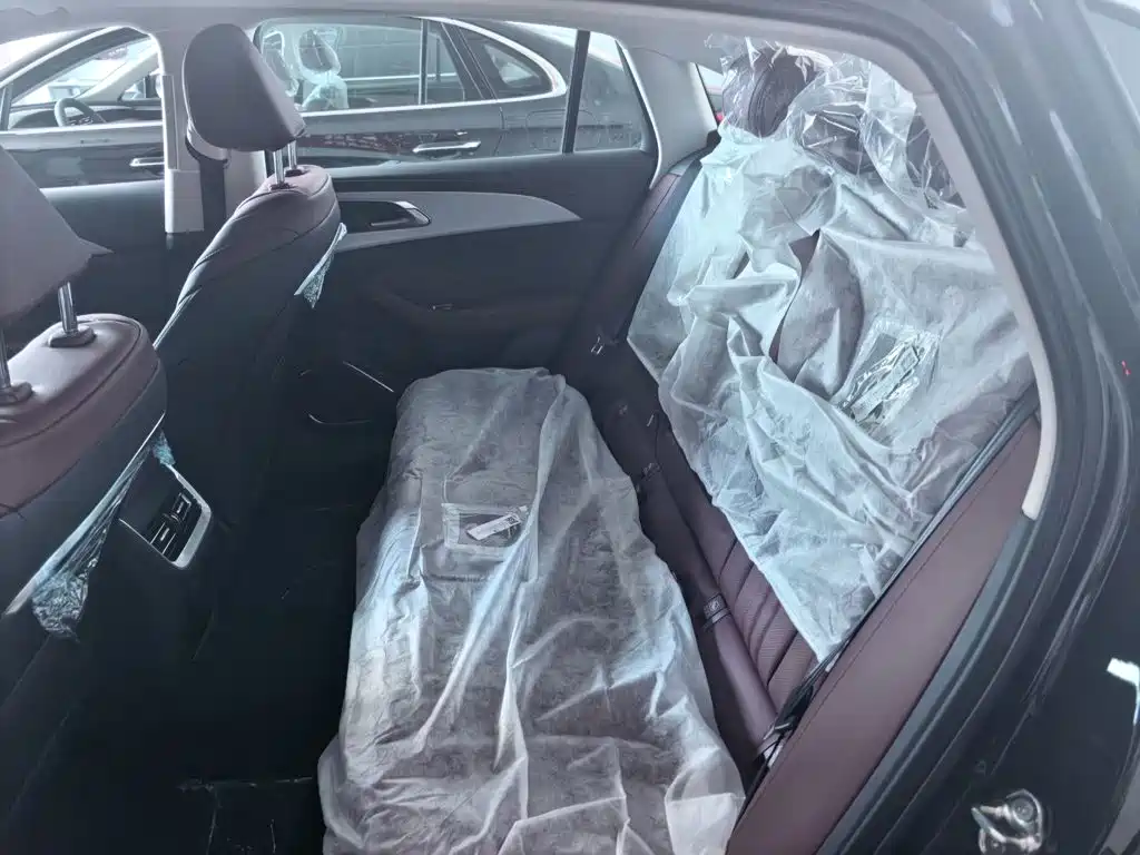Hongqi H5 PHEV 2026 2025 130 Super Hybrid Edition