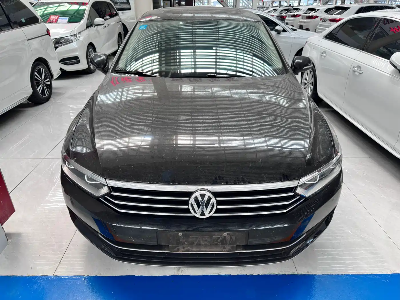 Volkswagen Magotan 2019 330TSI DSG Luxury China V фото 2