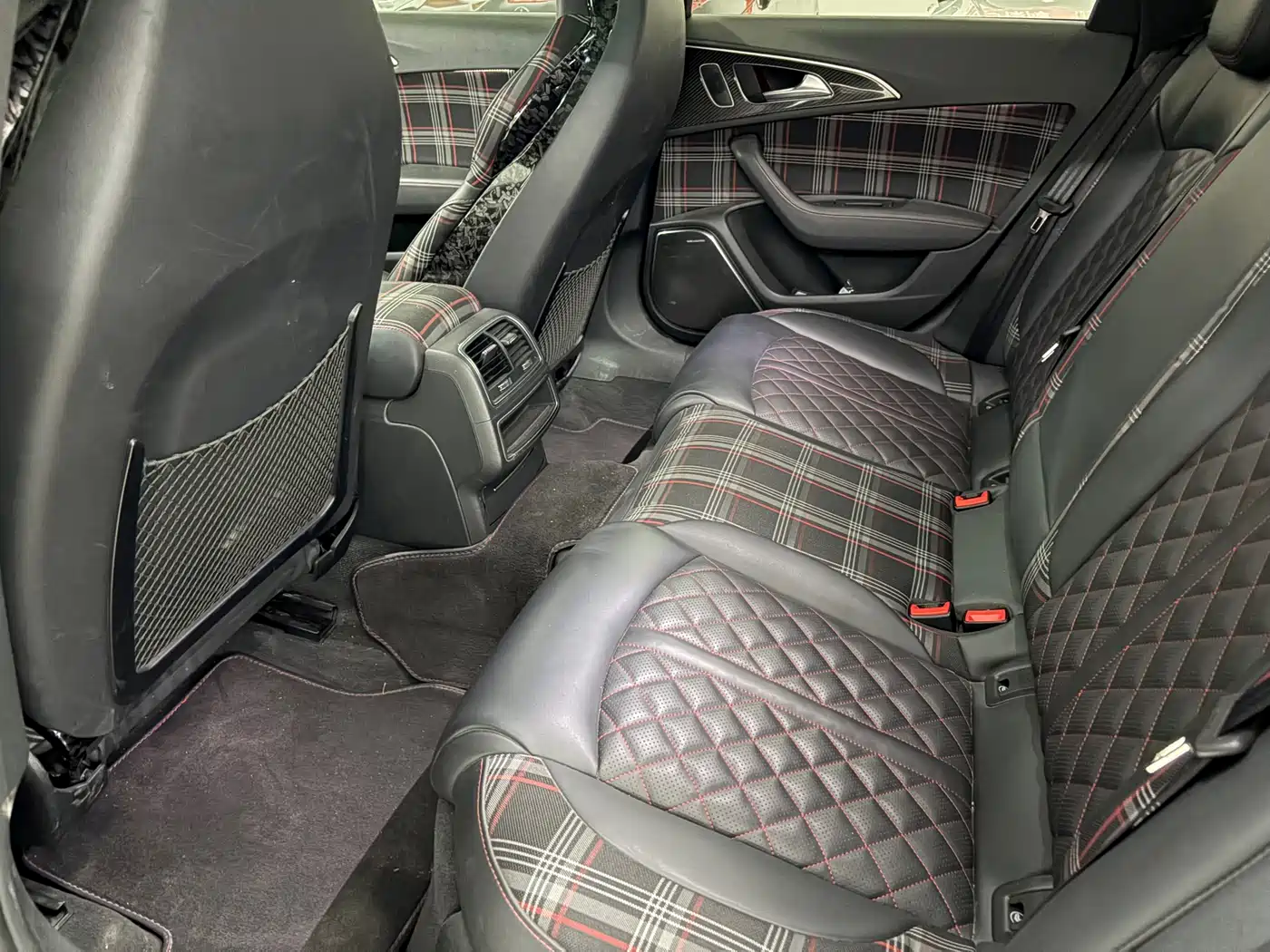 Audi A6 (Import) 2018 3.0T allroad quattro фото 18