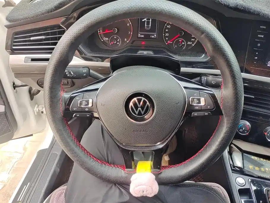 Volkswagen Bora 2021 1.5L Automatic Comfort Smart Edition фото 15