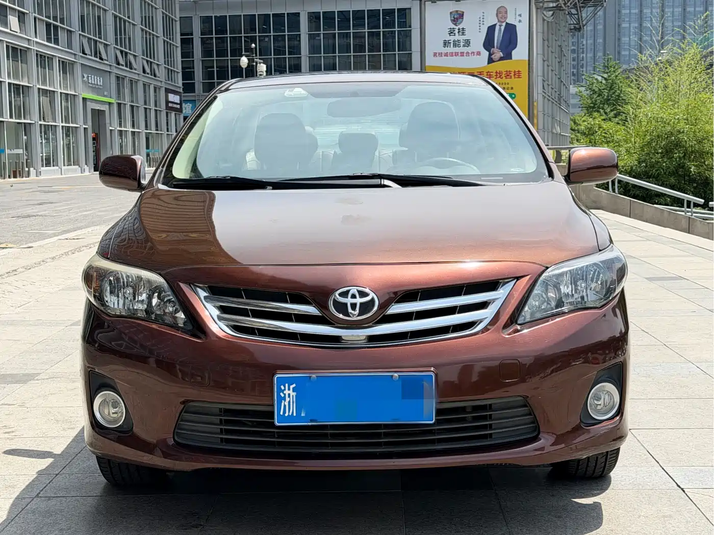 Toyota Corolla 2013 Special Edition 1.6L Auto Ultimate Cool GL фото 3