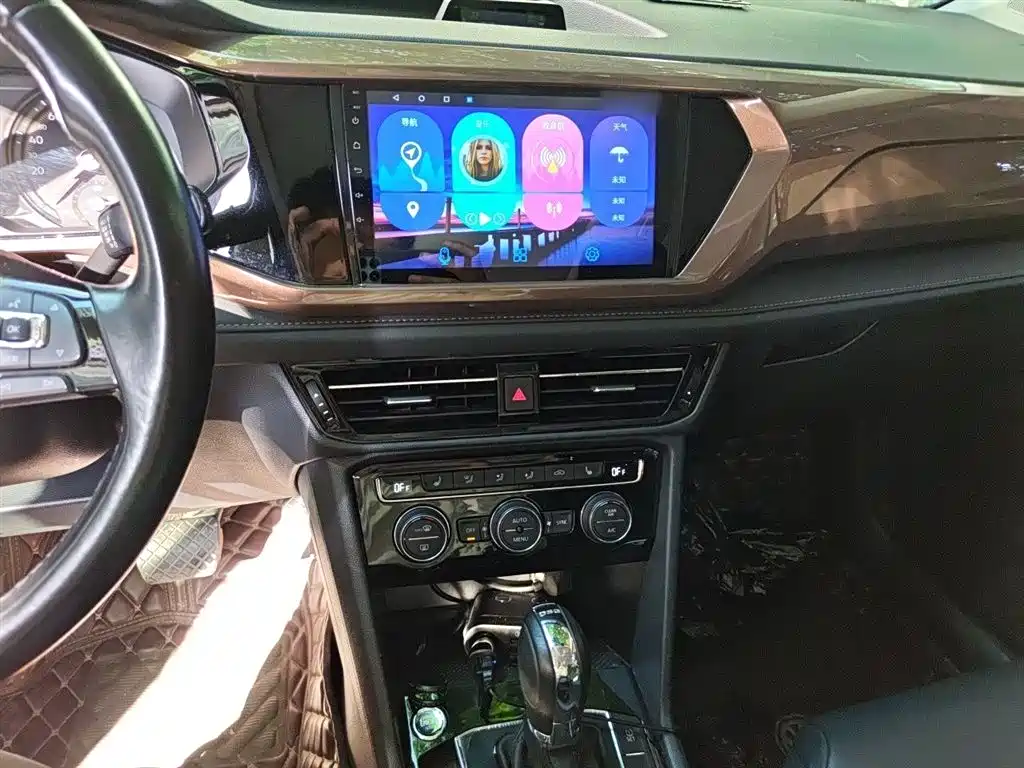 Volkswagen Tharu 2019 280TSI 2WD Comfort Edition China VI фото 6