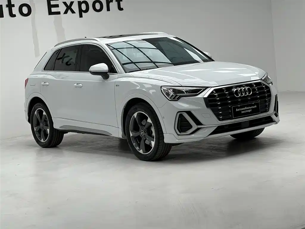 Audi Q3 2022 35 TFSI Fashion Dynamic фото 3