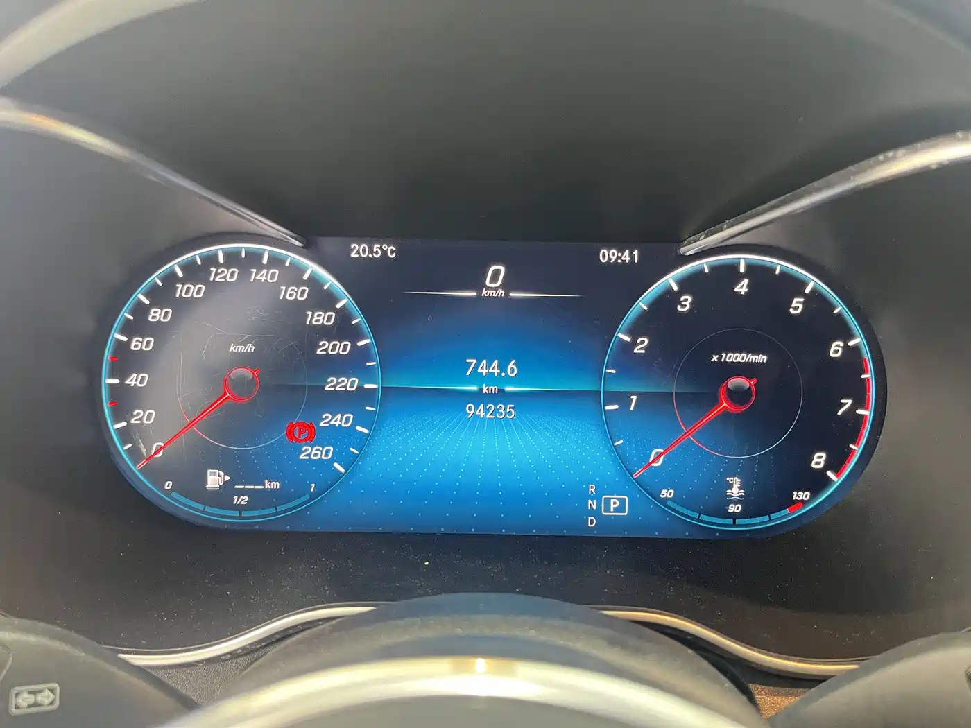 Mercedes-Benz GLC 2020 Facelift GLC 260 L 4MATIC Luxury фото 14