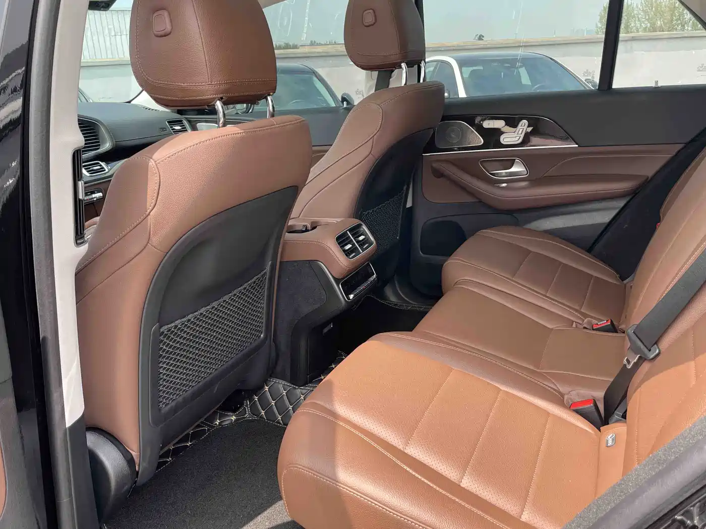 Mercedes-Benz GLE 2024 Facelift GLE 350 4MATIC Fashion фото 11