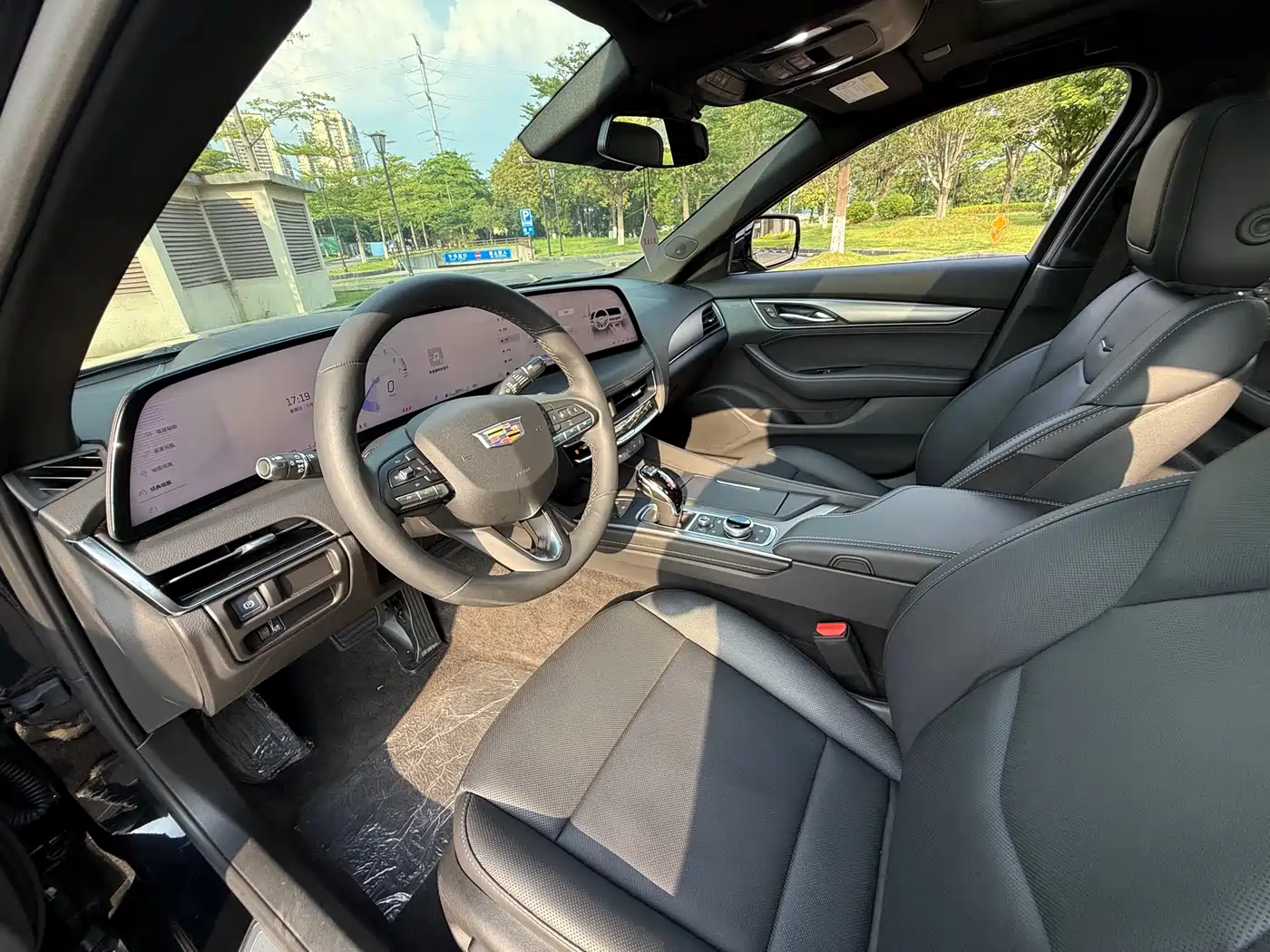 CADILLAC CT5